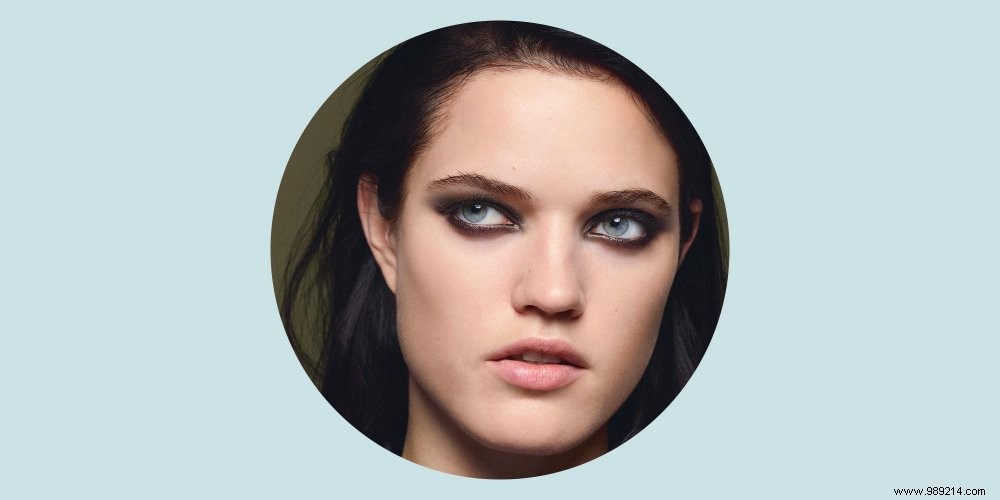 The power of make-up in 4 steps:from nude to evening make-up 