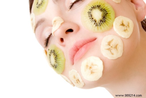 My beauty recipe of the day:soothing mask with fresh cream and banana 