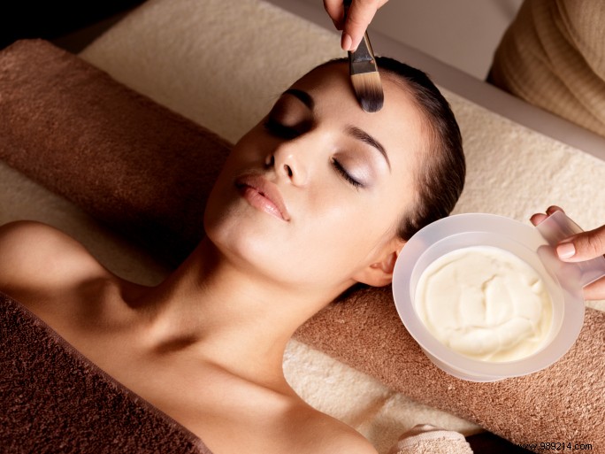 My beauty recipe of the day:moisturizing face mask with argan oil and white clay 