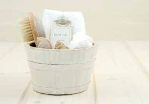 My beauty recipe of the day:spring bath oil 