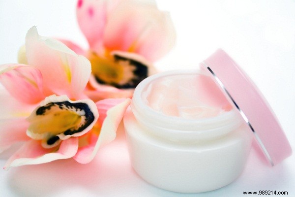 My beauty recipe of the day:day cream with rose water 