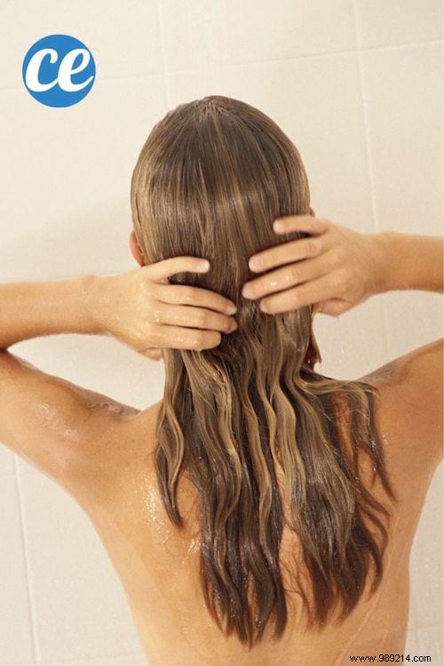 The mistakes we all make when washing our hair. 