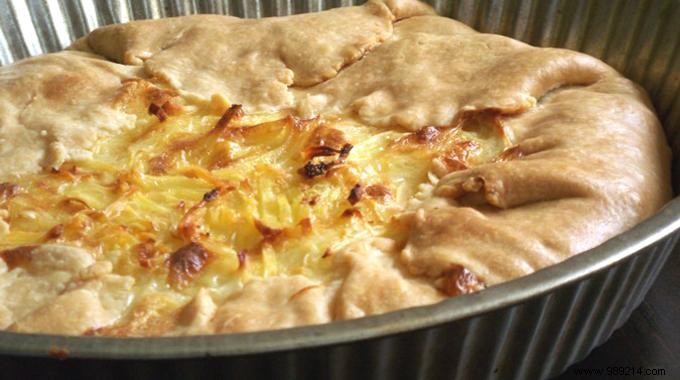 The Economical Recipe for Potato Pie and Ham. 
