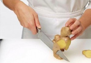 The Very Simple Trick To Peel Ginger Easily. 