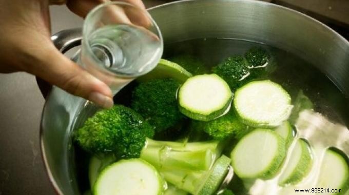 The Trick That Works To Prevent Vegetables From Turning Black. 