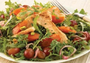 12 Hearty Salad Recipes Under 400 Calories to Satisfy Even the Biggest Appetites