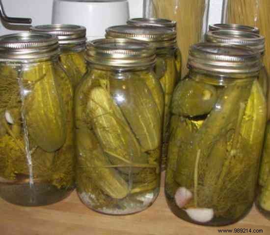 The Super Easy Pickles with WHITE VINEGAR Recipe. 
