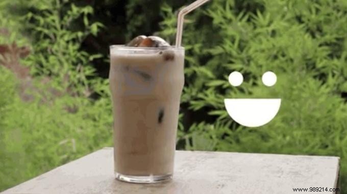 Summer is here ! Here s How to Make Iced Coffee (video). 