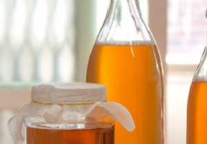 The Homemade Kombucha Recipe:The Refreshing Drink with a Thousand Virtues. 