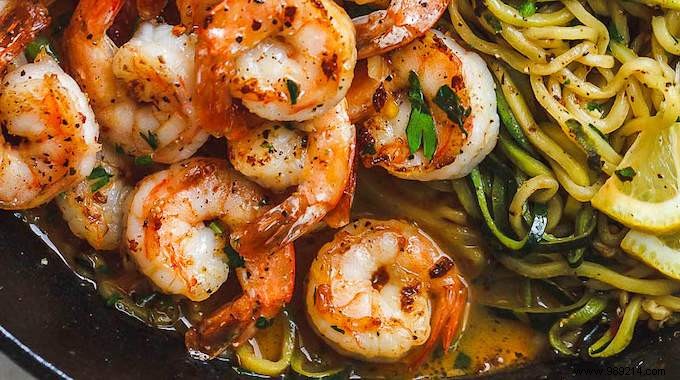 Lemon Butter Shrimps With Zucchini Noodles:A Delicious Recipe Ready in 10 Min! 