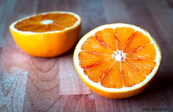 24 Uses For Oranges And Their Peels (Never Throw Away An Orange Again!). 
