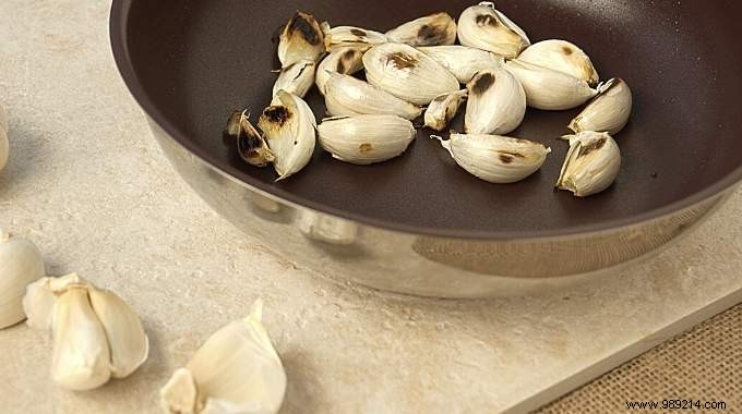 The Easy Trick To Reduce The Taste Of Garlic In A Dish. 