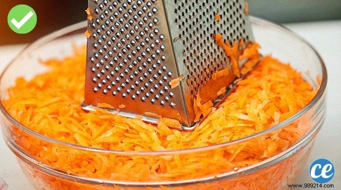 The Genius Trick To Grate Carrots 3 Times Faster. 