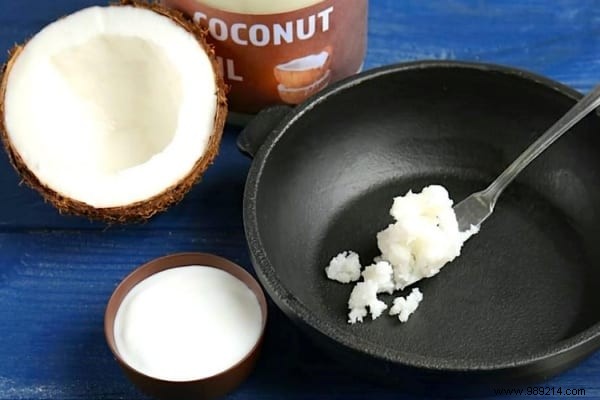 Coconut Oil in the Kitchen:10 Uses That Will Change Your Life. 