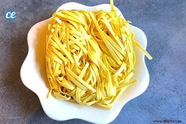 How Much Pasta Per Person? THE Trick For Dosing Them Well WITHOUT Scales. 