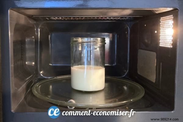 How to Make Homemade Milk Froth? The Easy Recipe WITHOUT Machine. 