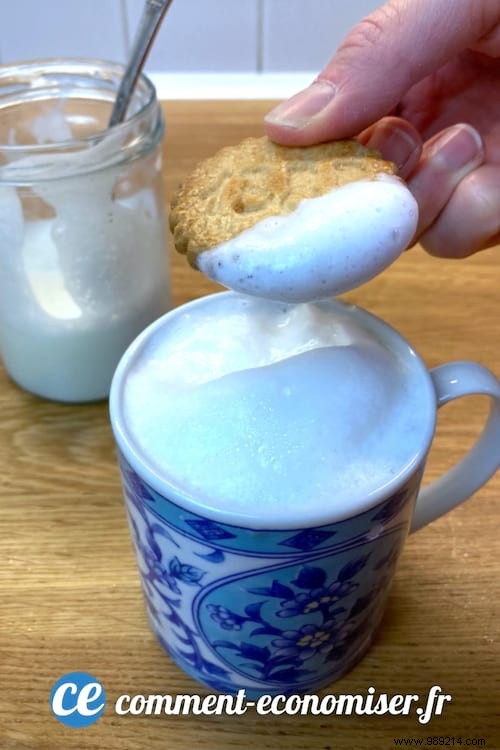 How to Make Homemade Milk Froth? The Easy Recipe WITHOUT Machine. 