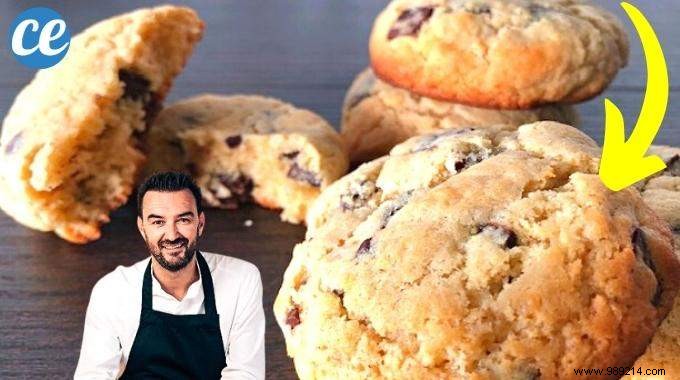 Cookies with 2 Chocolates by Cyril Lignac:The Secret Recipe Revealed. 