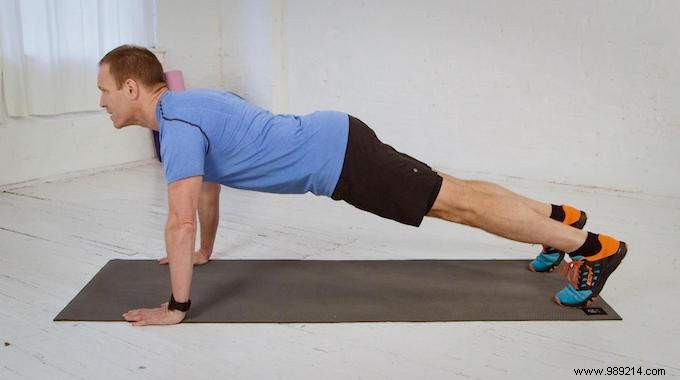 The  Push-ups :a Complete Exercise to Practice Absolutely. 