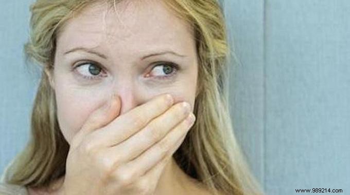 6 Tips To Never Have Bad Breath Again. 