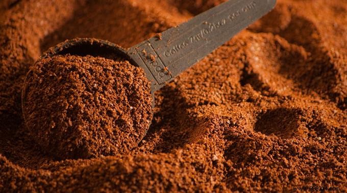 5 Uses of Coffee Grounds For Miracle Tricks. 