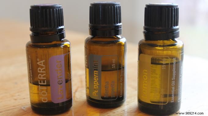 5 Good Reasons to Use Essential Oils EVERY Day. 