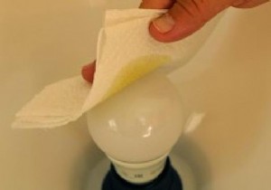 DIY Free Essential Oil Diffuser: Naturally Scent Your Home with Lamps