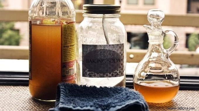 Homemade Make-up Remover Very Gentle For Your Eyes. 