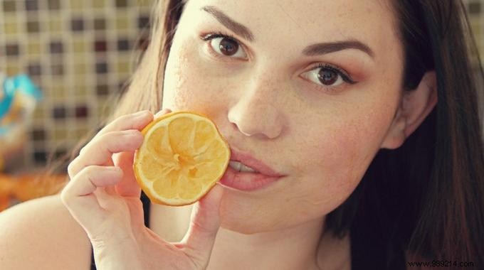 How to Fight Acne Naturally? My 4 Home Treatments. 