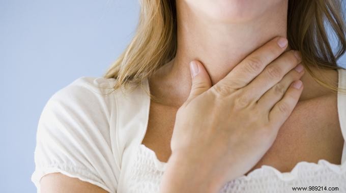 The Natural Remedy to Cure Sore Throat Quickly. 