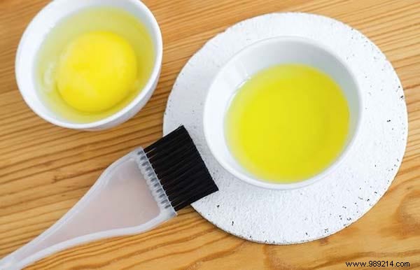 10 Natural Recipes To Straighten Your Hair EASILY. 