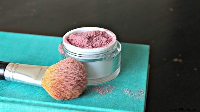 The Homemade Blush Recipe for Only 1 Euro Cent! 