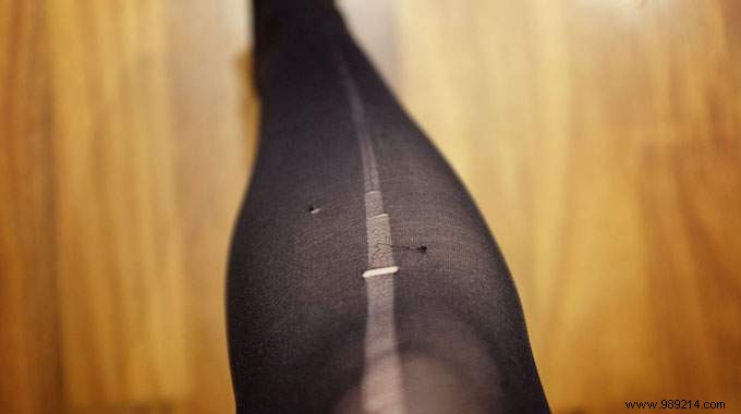 How To Stop Your Tights From Spinning With White Vinegar. 