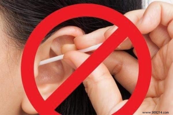 Clogged ear ? 6 Quick Tips To Unclog It WITHOUT Risk. 