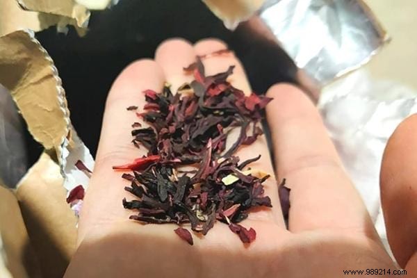 Bissap:7 Amazing Benefits of This Hibiscus Flower Infusion. 