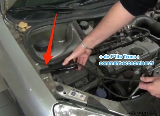 Dead Battery:How To Start Your Car Easily If You Have Broken Down. 