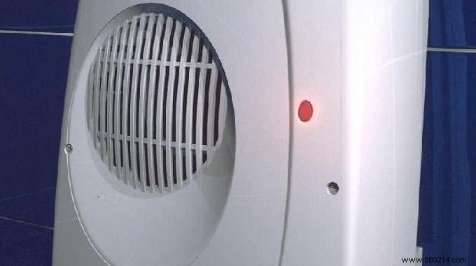 A Fan Heater in the Bathroom to Heat Cheap. 