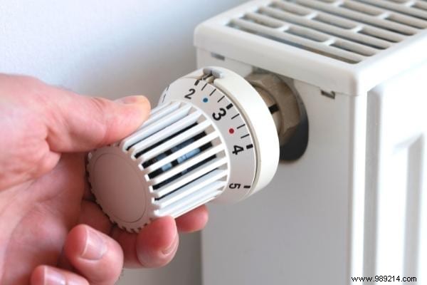 Is It Cheaper To Leave The Heat On All Day Or To Turn It On And Off? 