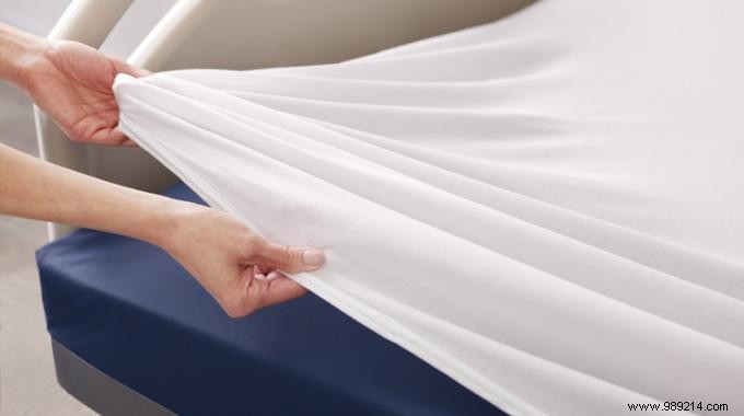 THE Essential Tip For The Fitted Sheet That Doesn t Hold. 