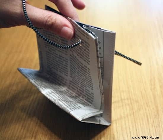 How to make an original newsprint gift bag. 