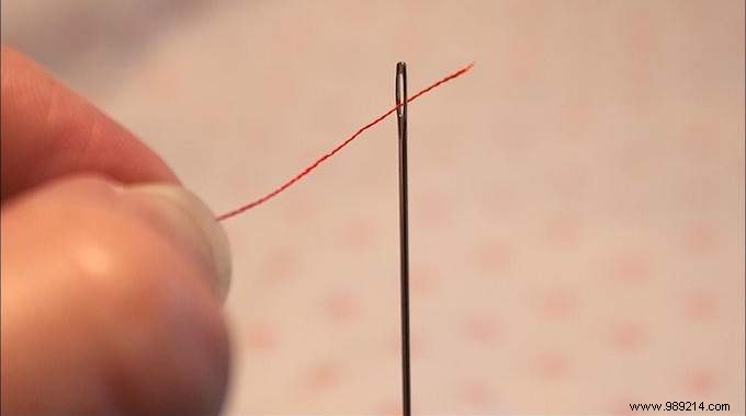 The Magic Trick To Thread a Needle in 3 Seconds TIMED. 