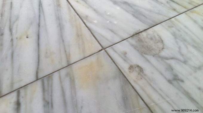 Stains on Marble:How Bicarbonate Can Remove Them? 