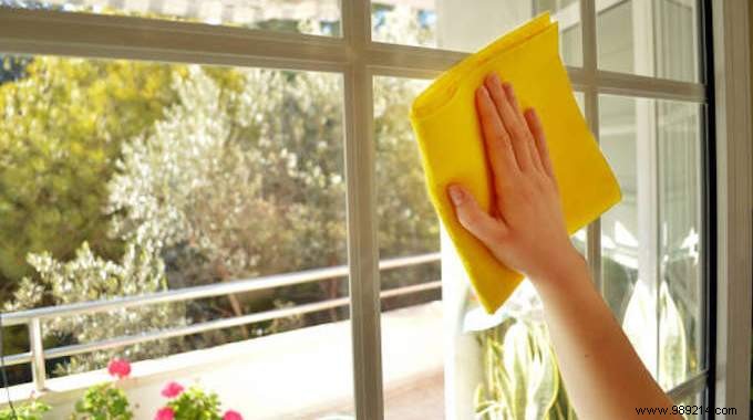 How to Shine Windows:2 Tips That Don t Cost a Count! 