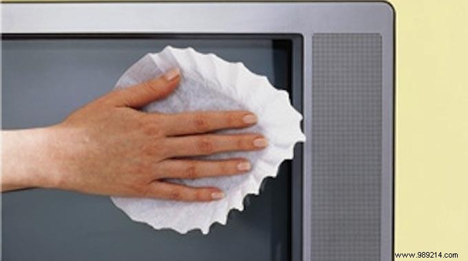 Clean Your TV Screen With a Coffee Filter! 