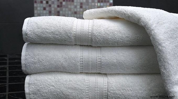 The Tip To Bring Absorption Power Back To Your Towels. 