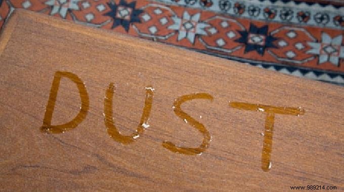 The Magic Trick To Remove Dust Easily. 