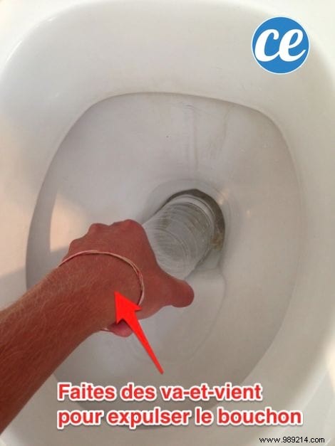 How to Unclog the Toilet with a Plastic Bottle? 