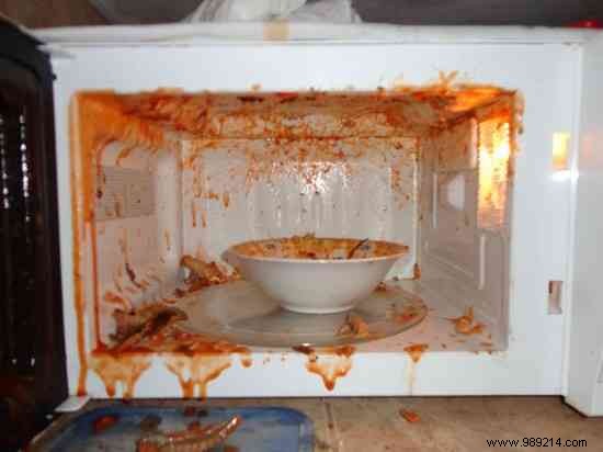 12 Things You Should NEVER Microwave. 