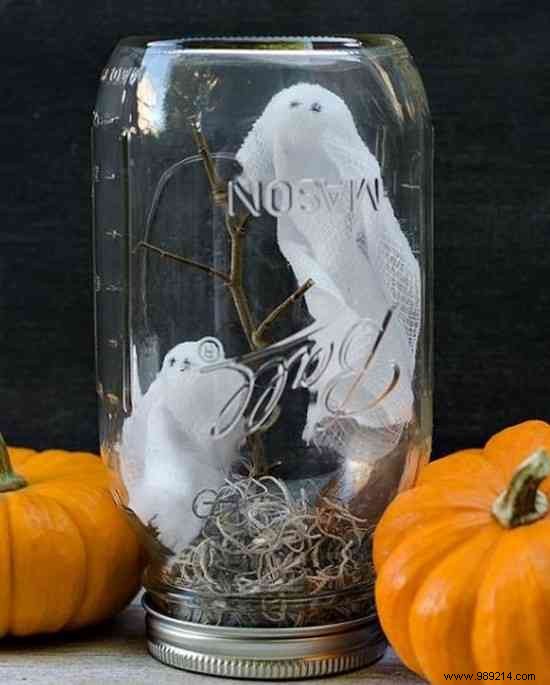 29 Ingenious Ways to Use Glass Jars for Halloween. 