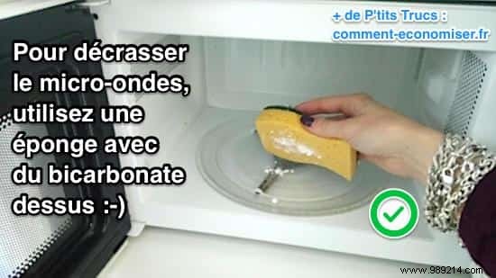 2 Simple and Effective Methods To Clean Your Microwave Effortlessly. 